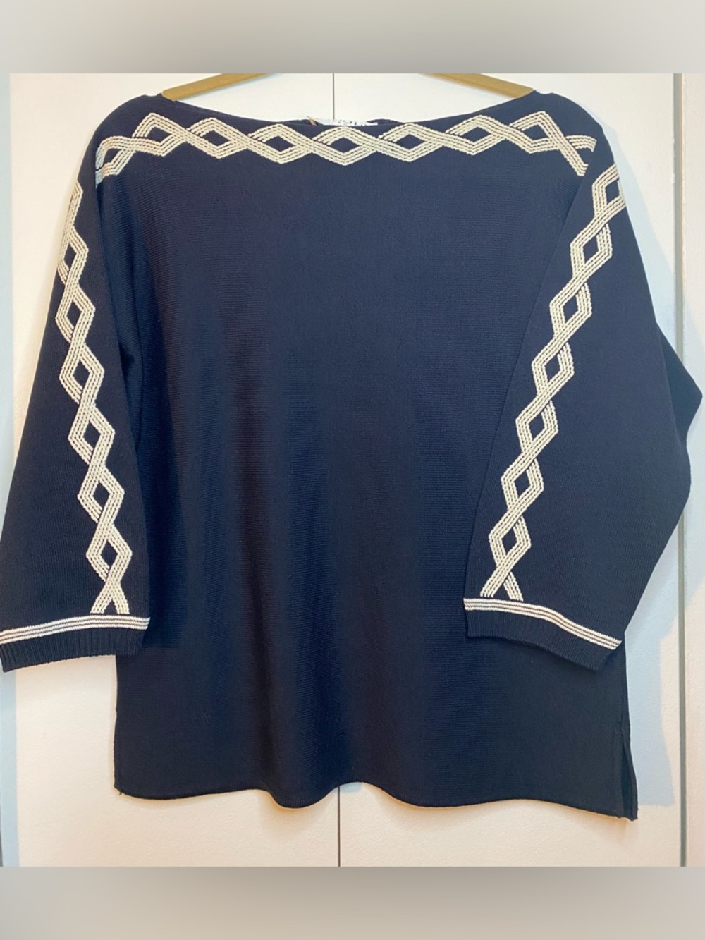 St. John Navy Crewneck Sweater with Cream Geometric Trim EUC!